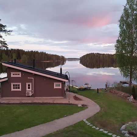 Stunning Log Cabin 45M2 On The Shore Of Kallavesi. Kuopio Esterno foto