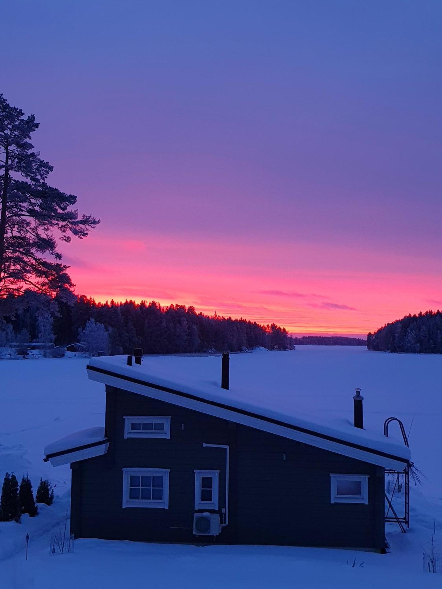 Stunning Log Cabin 45M2 On The Shore Of Kallavesi. Kuopio Esterno foto