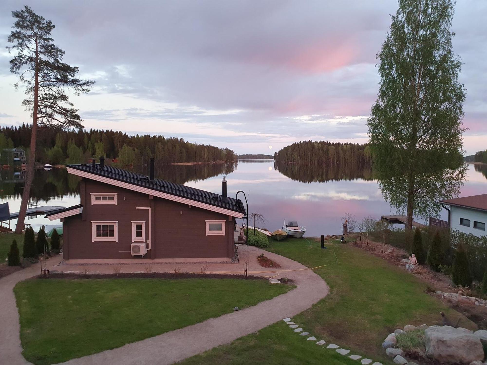 Stunning Log Cabin 45M2 On The Shore Of Kallavesi. Kuopio Esterno foto